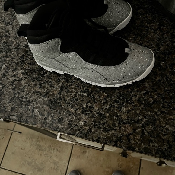 Jordan 10 black cement